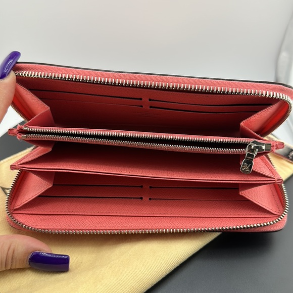 AUTHENTIC LOUIS VUITTON M60663 Epi Pink Zippy Around Wallet - Picture 11 of 15